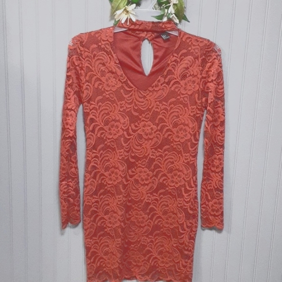 Forever 21 Lacey Dress - Picture 2 of 12